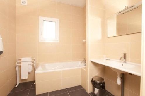 Hotel Fleur De Lys האזברוק מראה חיצוני תמונה
