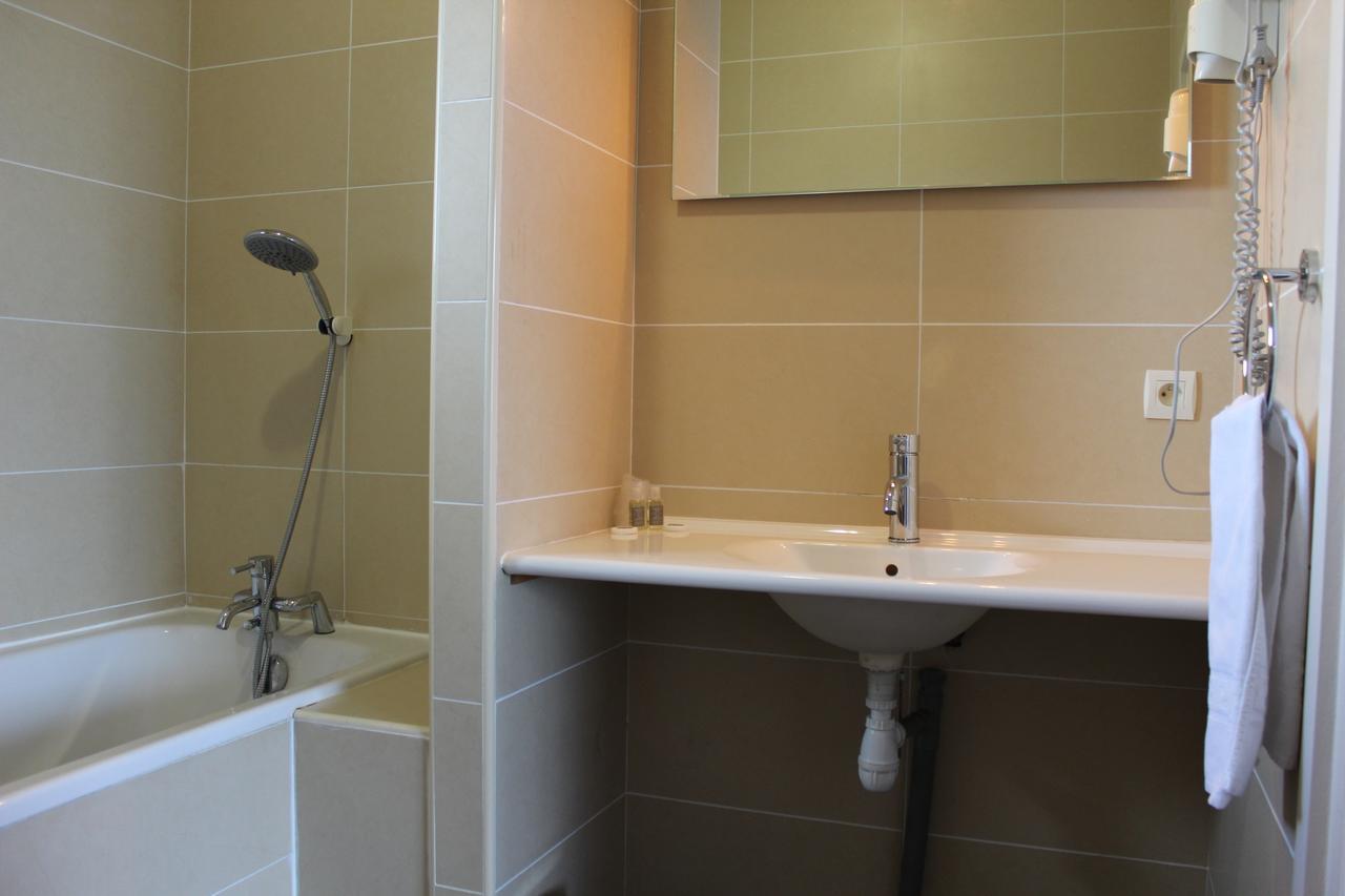 Hotel Fleur De Lys האזברוק מראה חיצוני תמונה